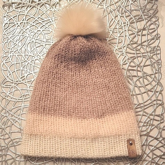 ? HOST PICK ? Hat & Scarf \'Coconut Cream\' Winter Set, fits Teens and Women main image 13